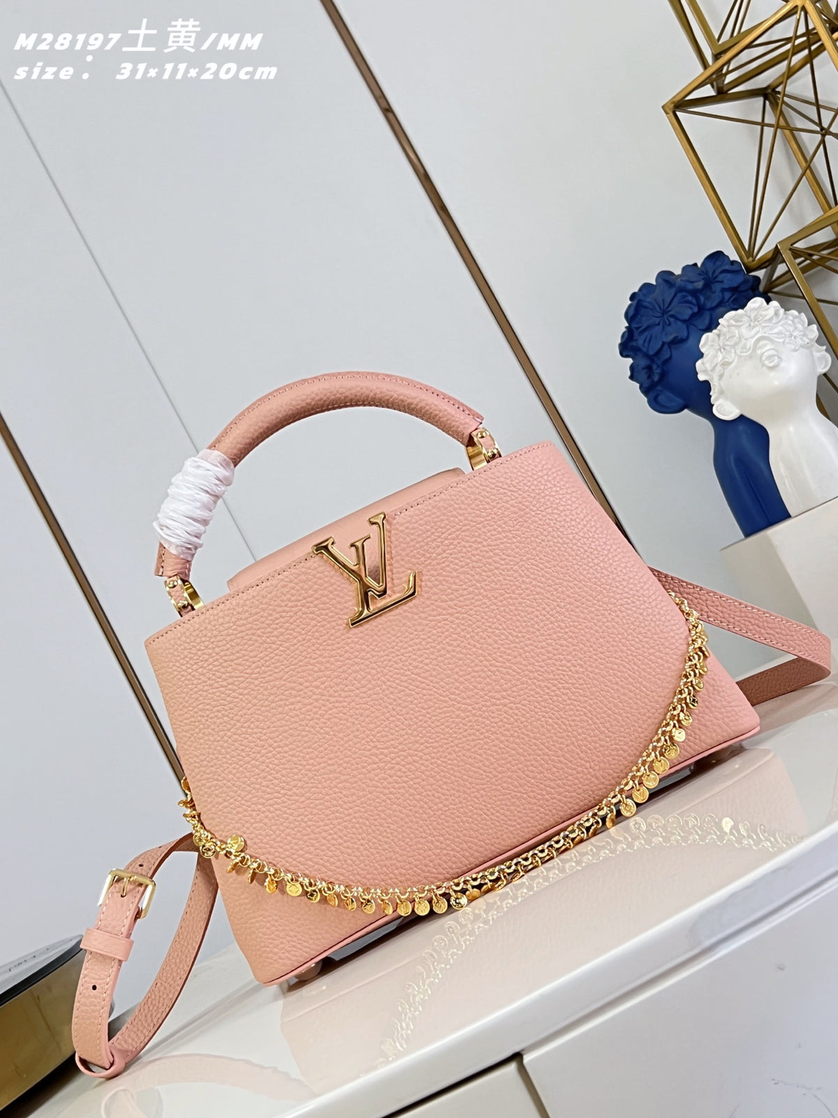 China Replica LV Handbags 330usd Only