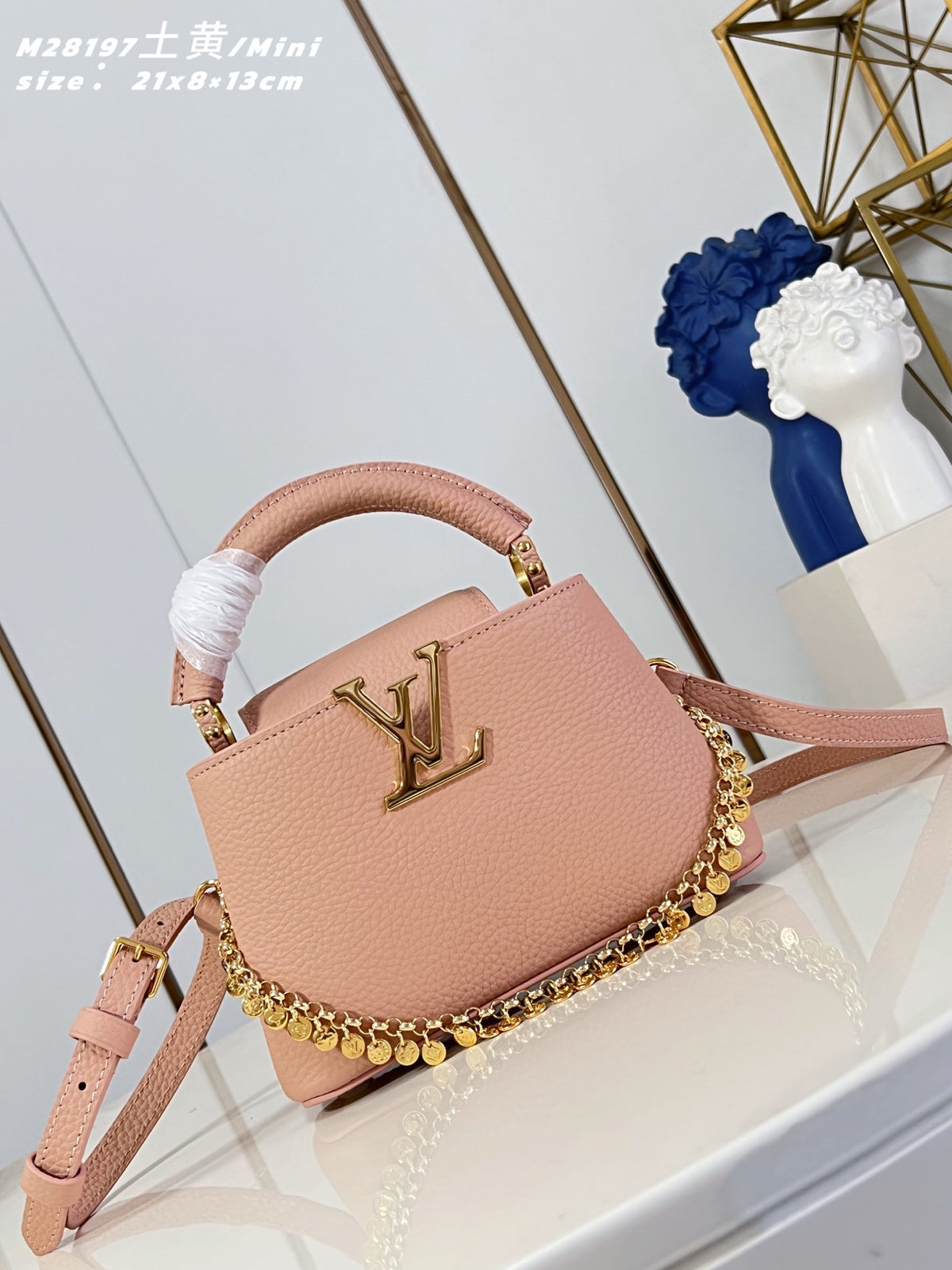 China Replica LV Handbags 291usd Only