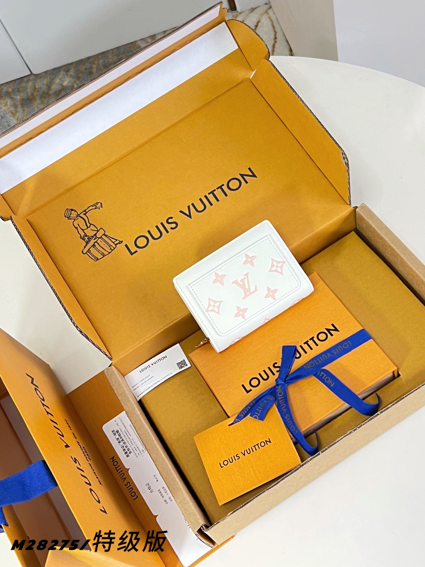 China Replica LV Handbags 102usd Only