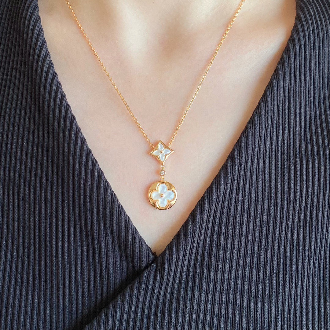 China Replica LV Necklaces 41usd Only