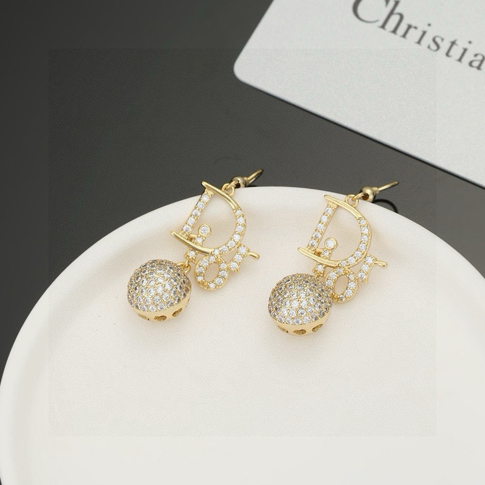 China Replica Dior Earrings 20usd Only