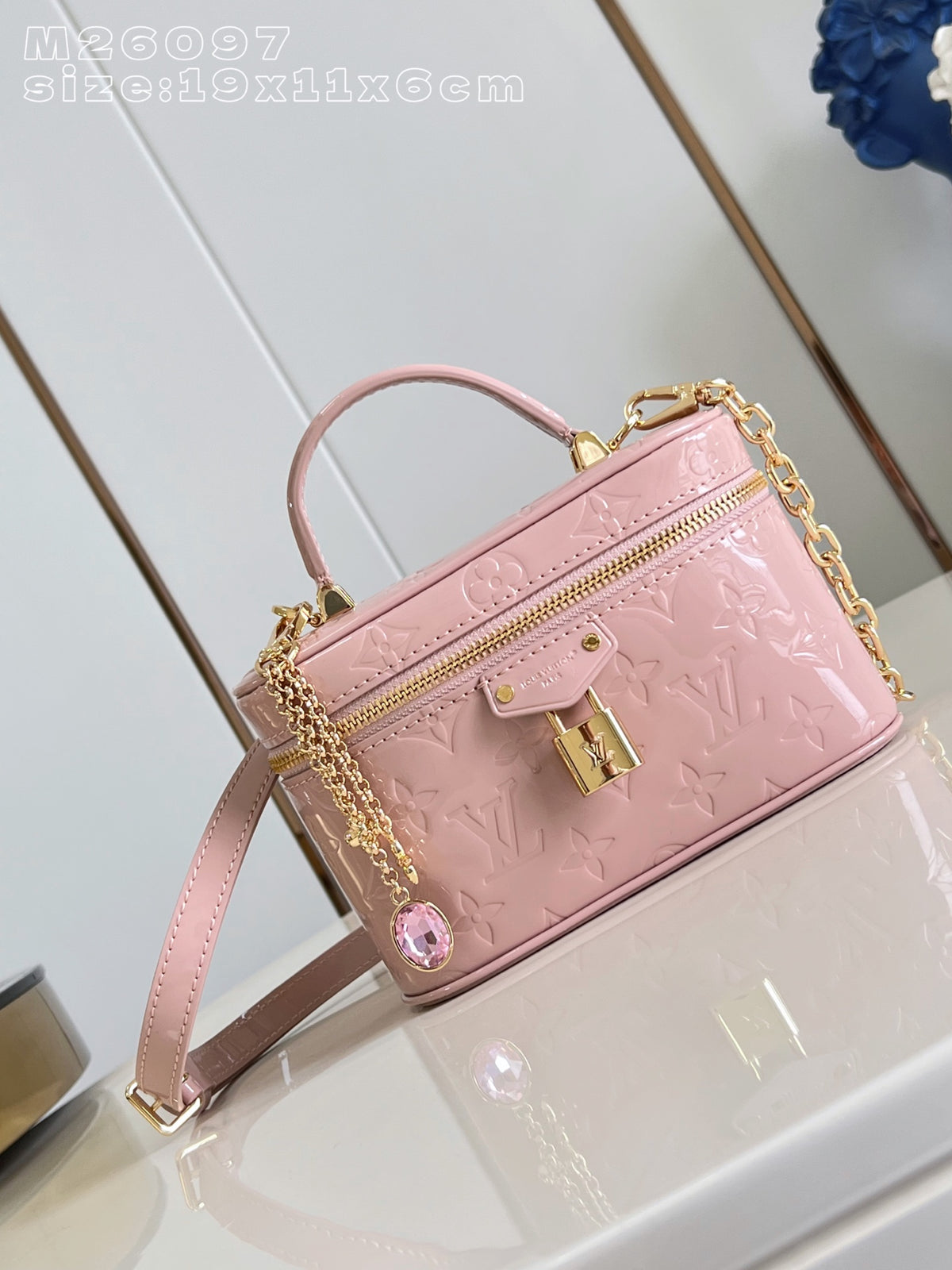 China Replica LV Handbags 195usd Only