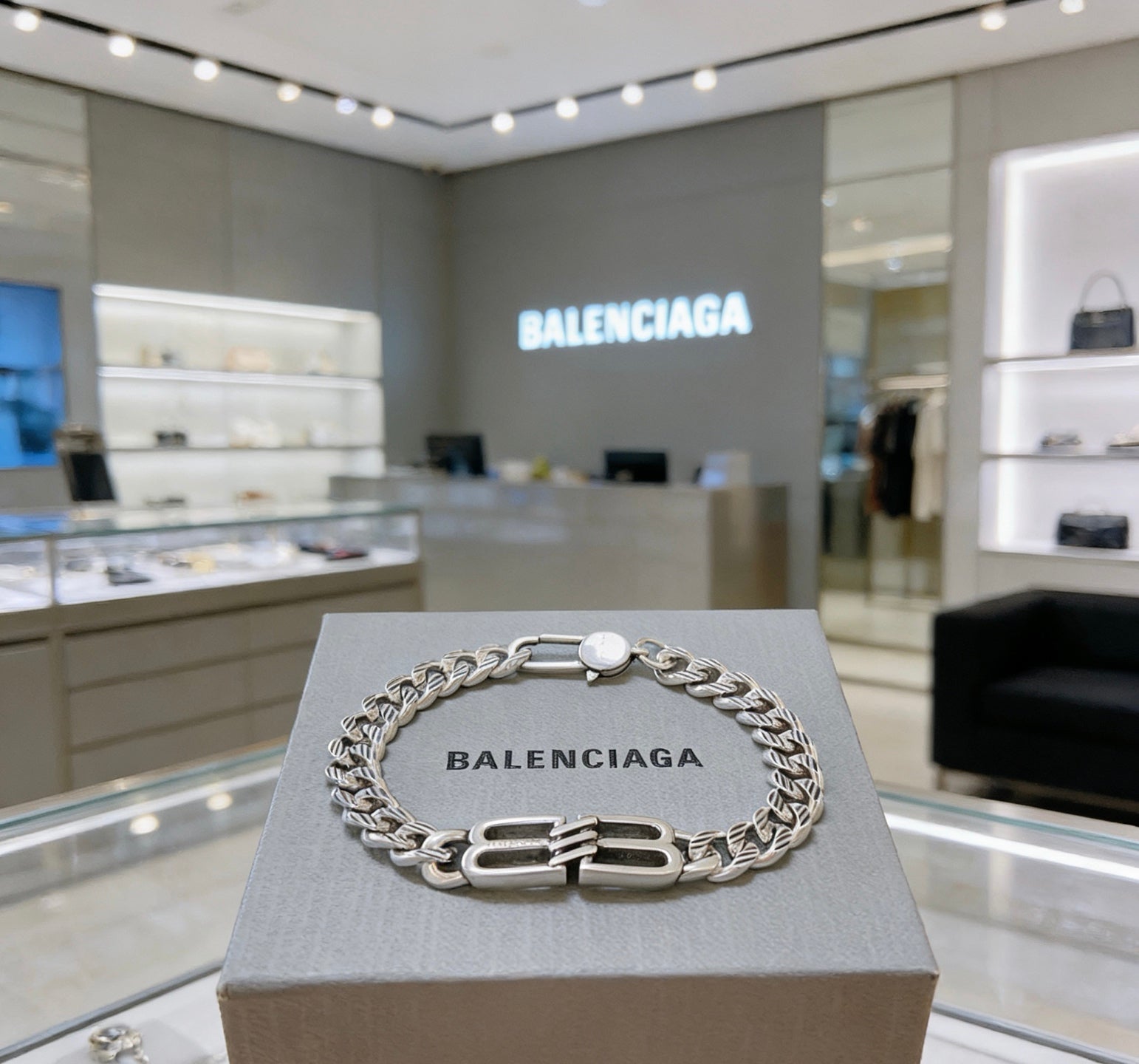 China Replica Balenciaga Bracelets 60usd Only