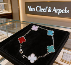 China Replica Van Cleef Arpels Bracelets 40usd Only