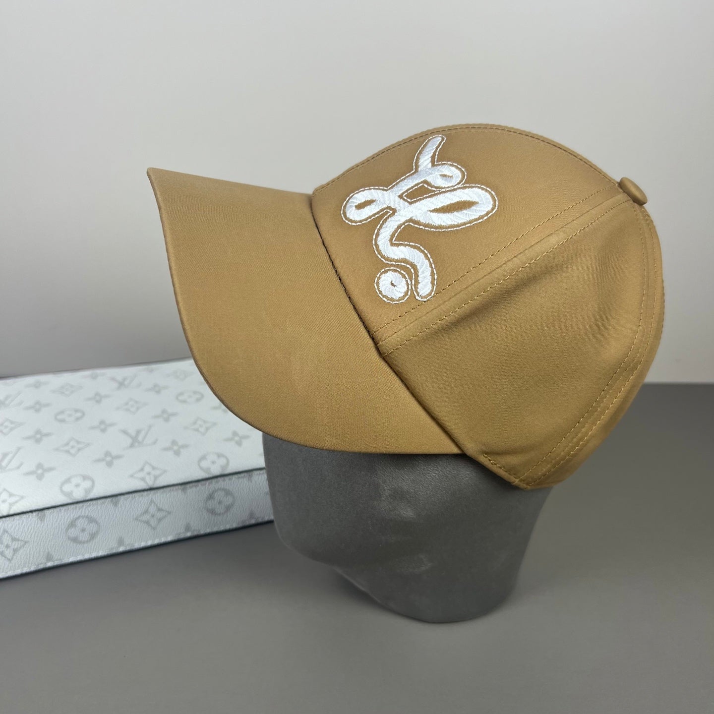 China Replica Hermes Hats 20usd Only
