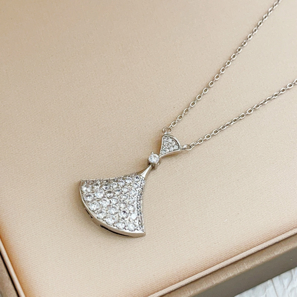 China Replica Bvlgari Necklaces 39usd Only