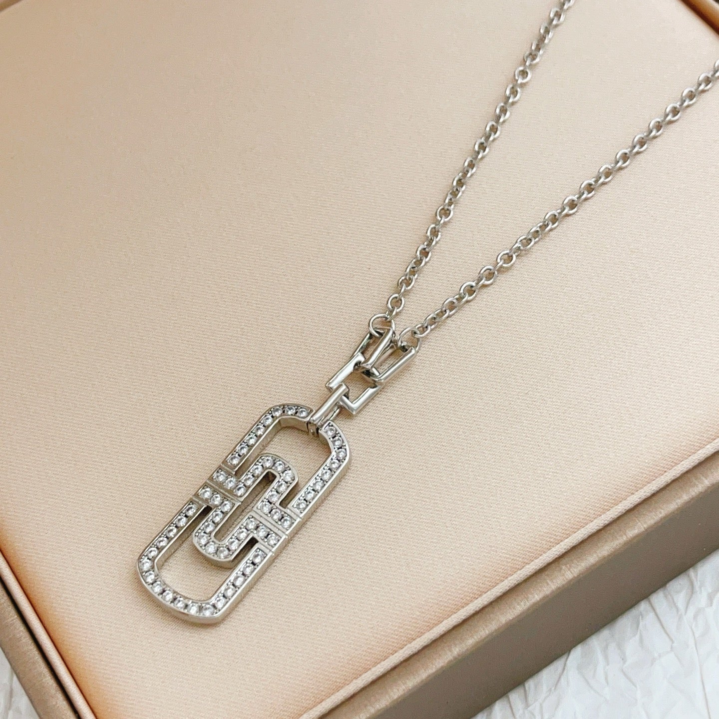 China Replica Bvlgari Necklaces 38usd Only