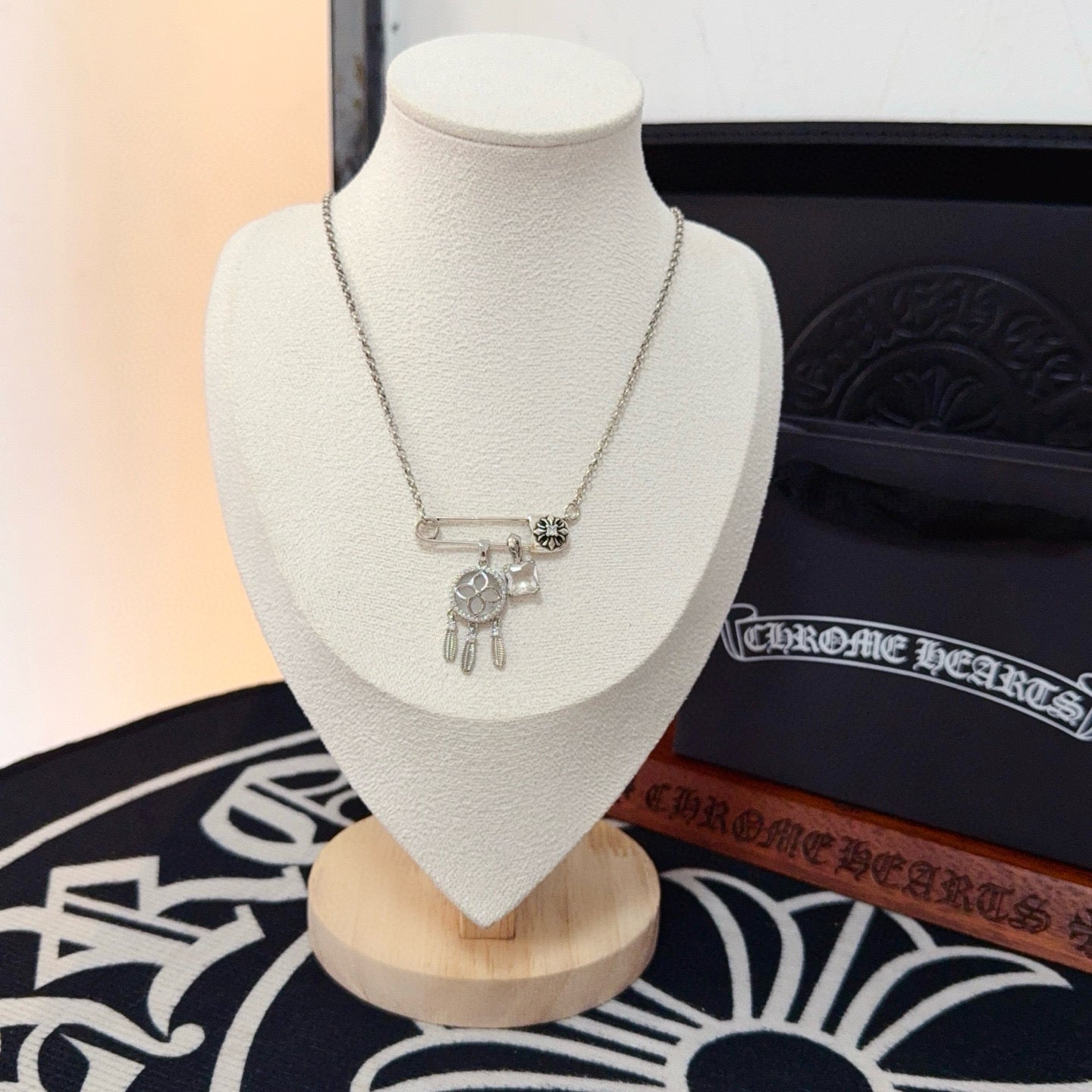 China Replica Chrome Hearts Necklaces 66usd Only
