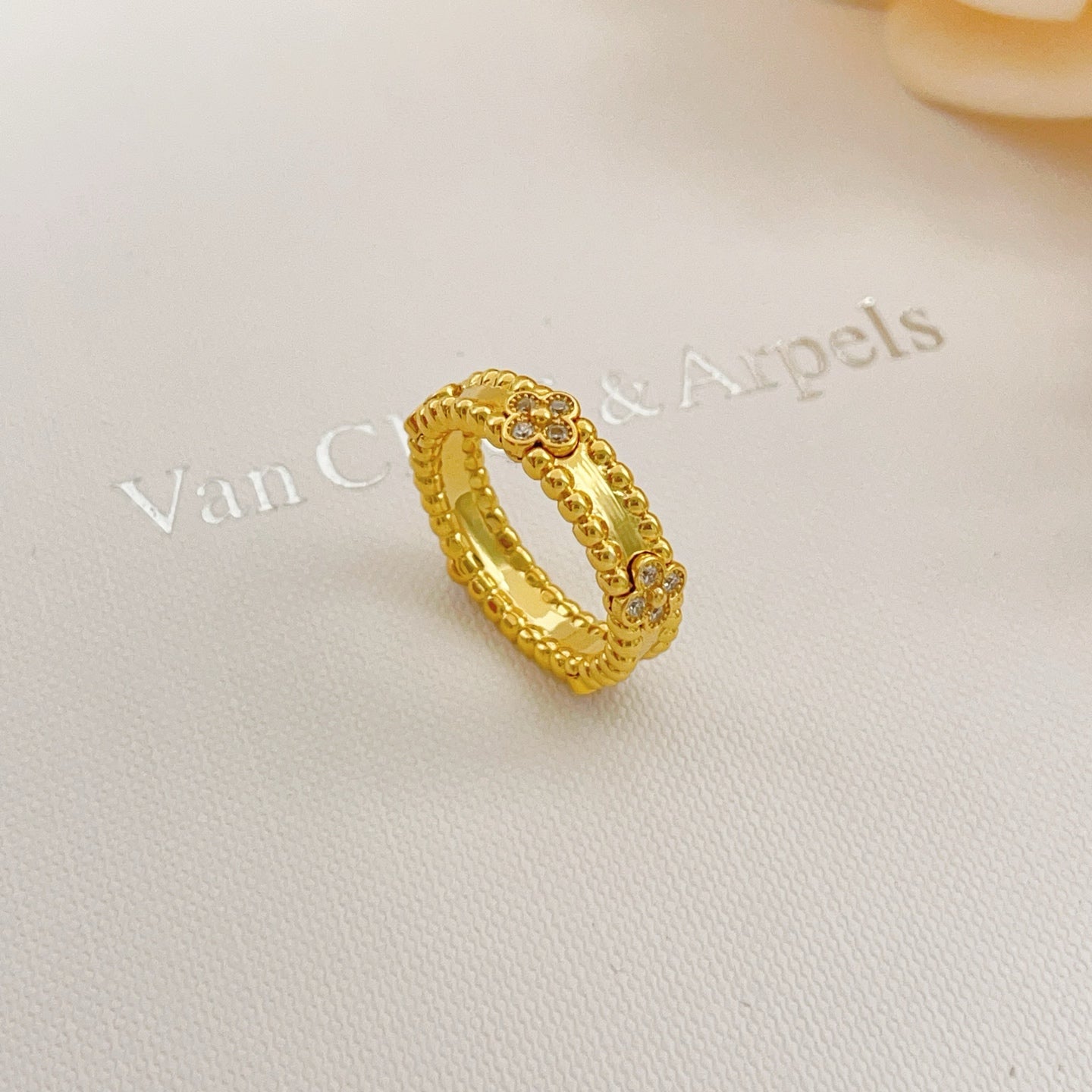 China Replica Van Cleef Arpels Rings 29usd Only