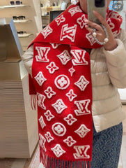 China Replica LV Scarf 62usd Only