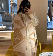 China Replica LV Scarf 54usd Only