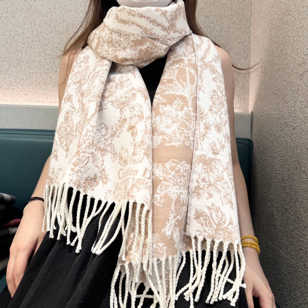 China Replica Dior Scarf 42usd Only