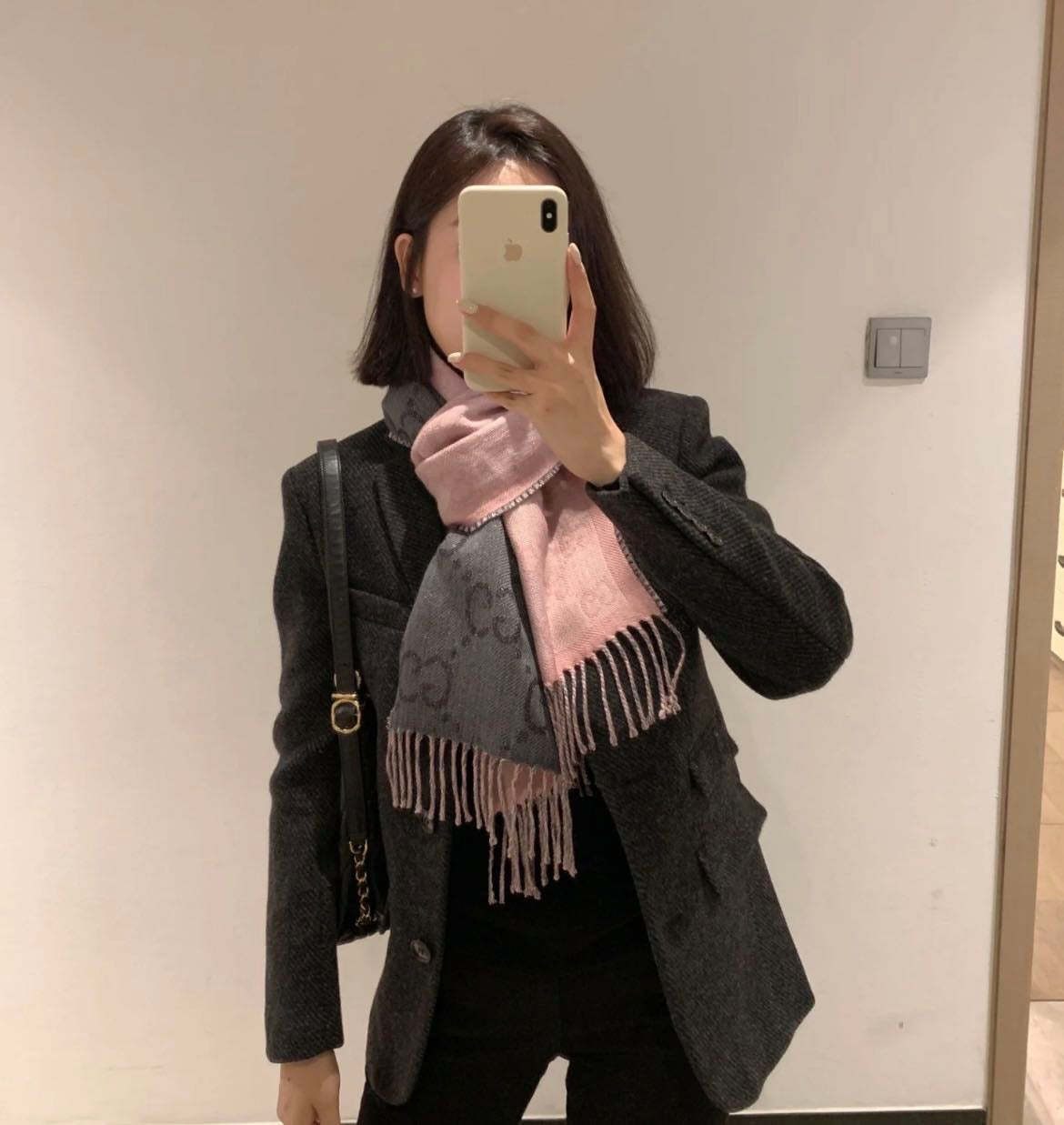 China Replica Gucci Scarf 44usd Only