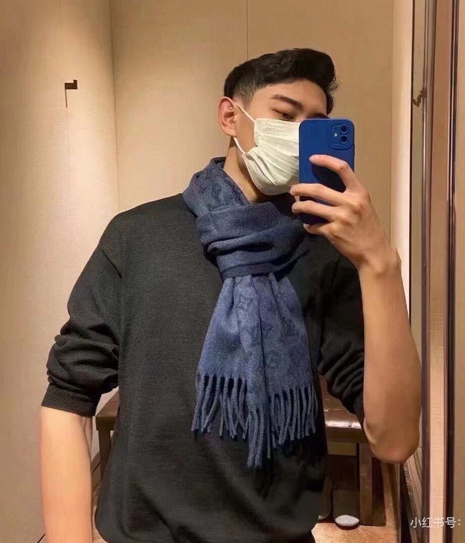 China Replica LV Scarf 56usd Only