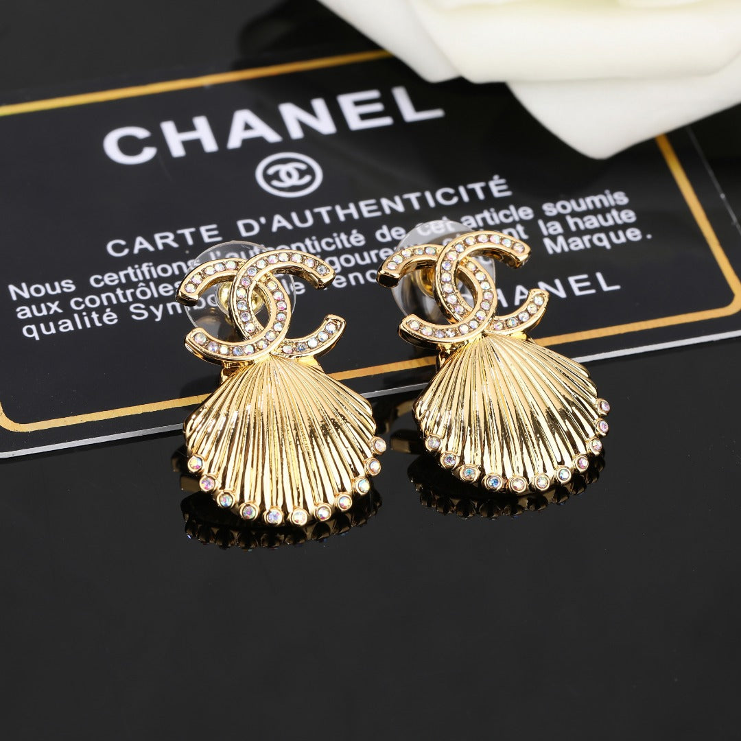 China Replica Chanel Earrings 20usd Only
