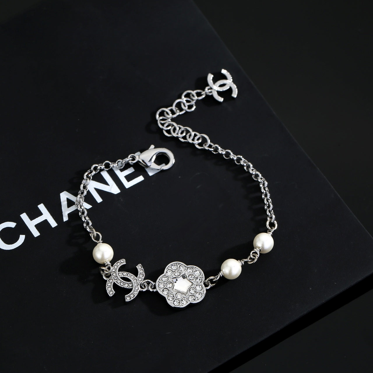 China Replica Chanel Bracelets 25usd Only