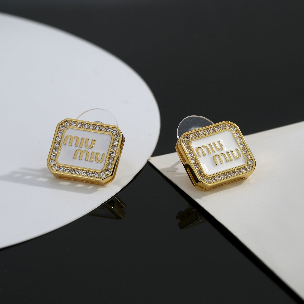 China Replica Miumiu Earrings 20usd Only